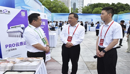 Thành tựu mới nhất của Jiexun về năng suất chất lượng mới xuất hiện tại Tuần lễ Khoa học và Công nghệ Dự trữ Ngũ cốc và Vật liệu Quốc gia